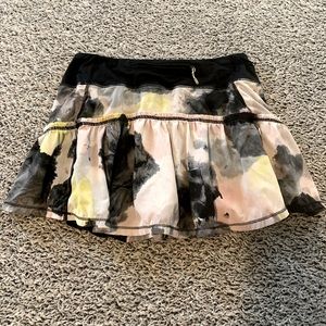 Lululemon multi-colored skort size 4